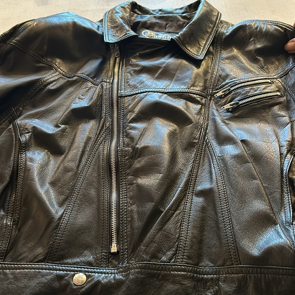 Men’s Leather Cropped Moto jacket in excellent condition - Picture 6 of 6